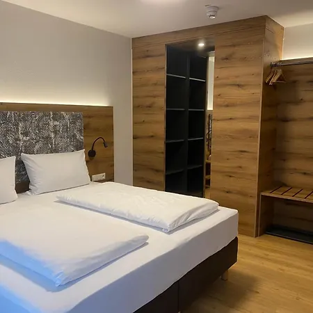 Weiherbach - Hallenbad