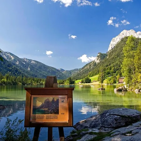 Weiherbach - Hallenbad Апартаменты
